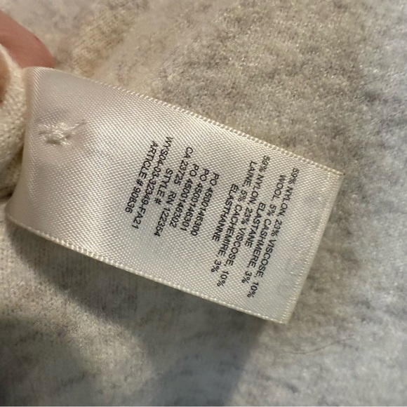 Aritizia Wilfred Sicily Cardigan Sweater Size S - Picture 5 of 5